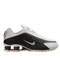 Nike Shox R4 Black & White