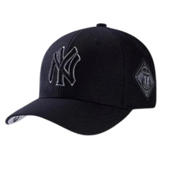 New Era New York Yankees Cap Black on Black